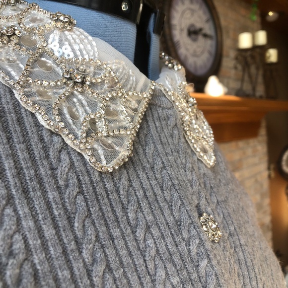 Adrianna Papell NWT Size L Heather Grey Long Sleeve Cardigan with Beaded Collar - Picture 3 of 11